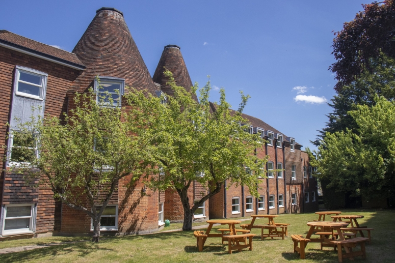 Cheyenne House, West Street, Farnham, GU9 7EQ