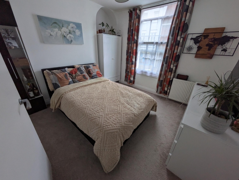 29-31 High Street, Dorking RH4 1AR