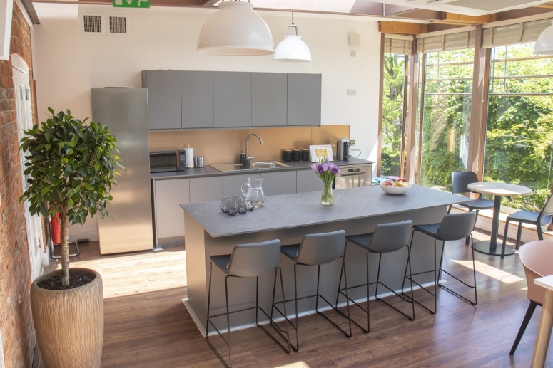 Cheyenne House, West Street, Farnham, GU9 7EQ