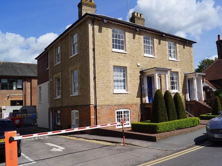 September 2020 - First Floor, Bury House, 1-3 Bury Street, Guildford, GU2 4AW