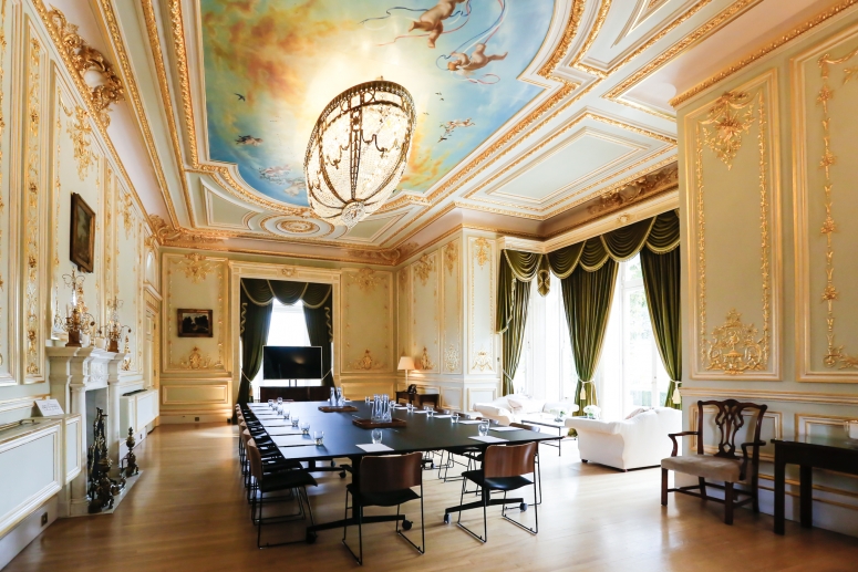 Fetcham Park, Lower Road, Fetcham, Surrey, KT22 9HD