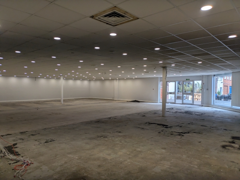 Unit 5, Angel Court, Godalming, GU7 1DT