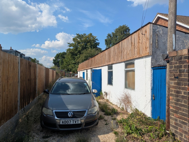 2 South Street, North Camp, Farnborough, GU14 6LN
