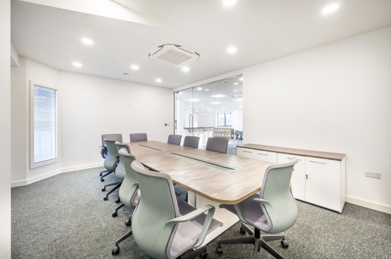 Unit 8, Heyworth Business Park, Guildford, GU3 1AF