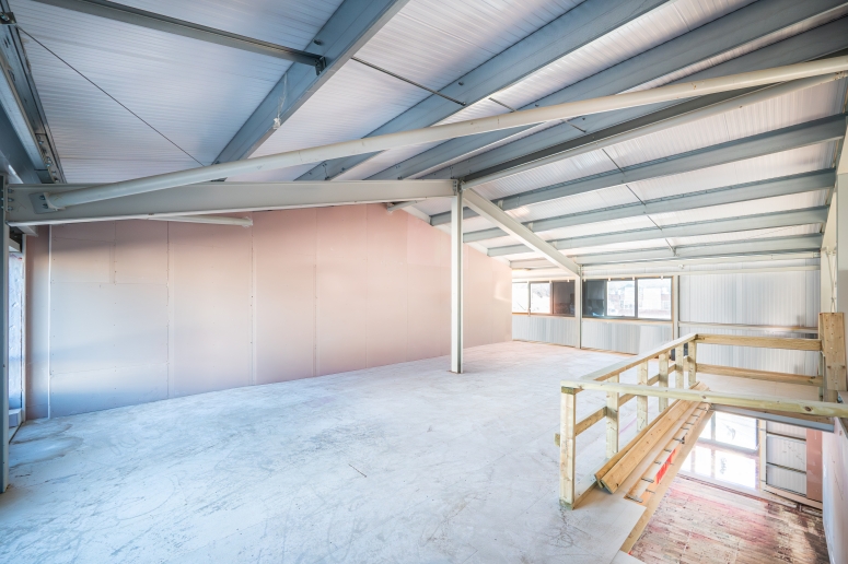 Unit 7, Heyworth Business Park, Guildford, GU3 1AF